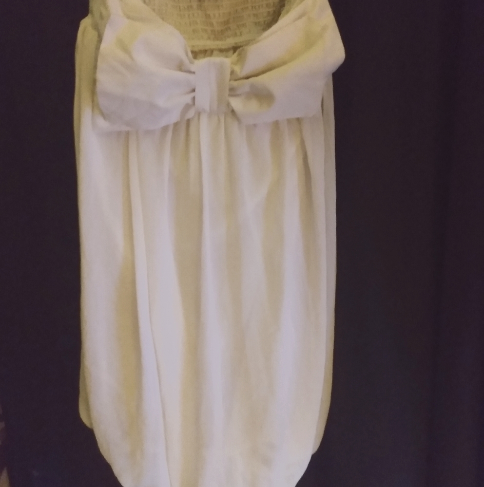 Strapless dress